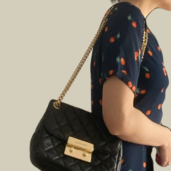 Michael Kors Sloan Quilted Leather Shoulder Bag - Picture 2 of 3